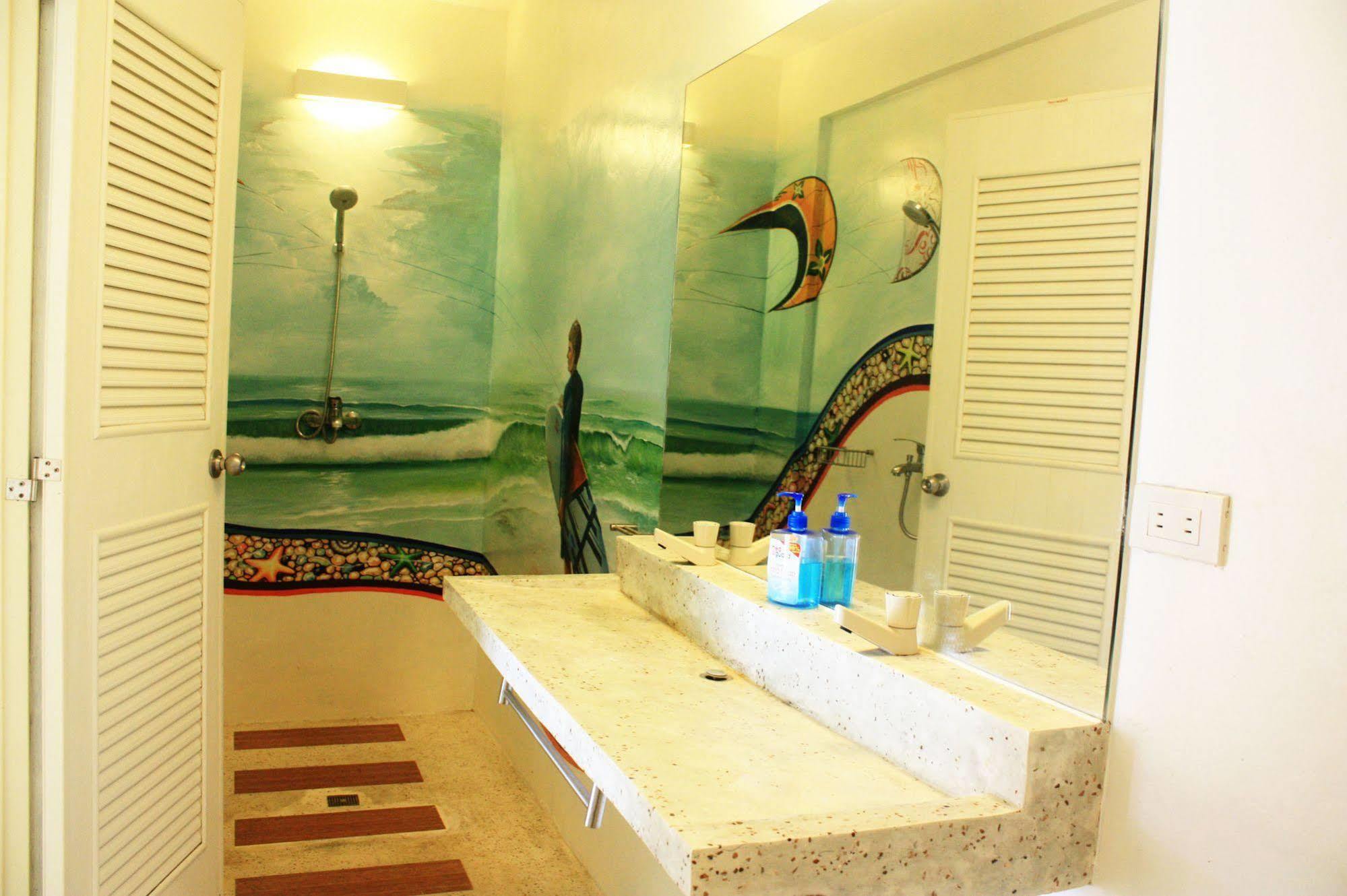 Mangoriders Beach Club Caticlan Bagian luar foto