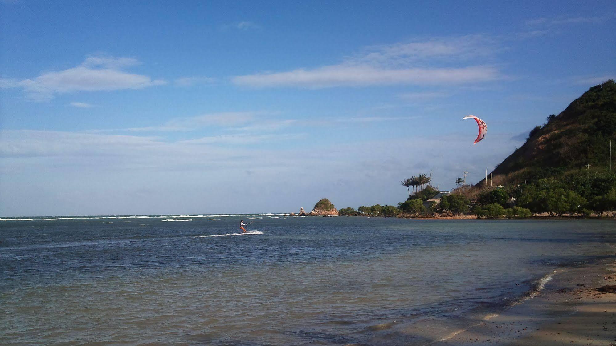 Mangoriders Beach Club Caticlan Bagian luar foto