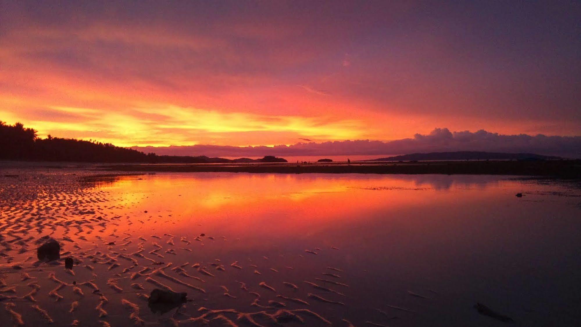Mangoriders Beach Club Caticlan Bagian luar foto